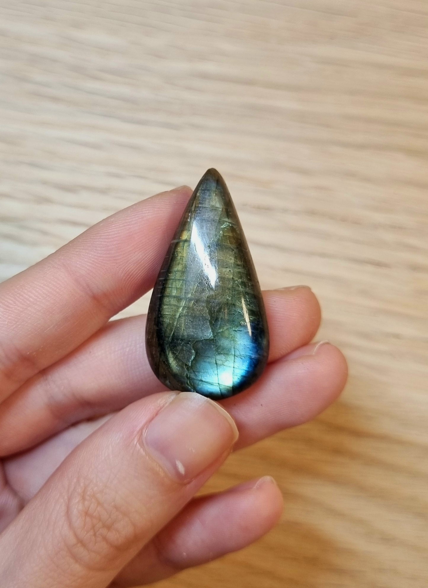 拉長石|Labradorite| 彩光|橘黃光|綠藍光|藍光|水滴|天然水晶 0408-21